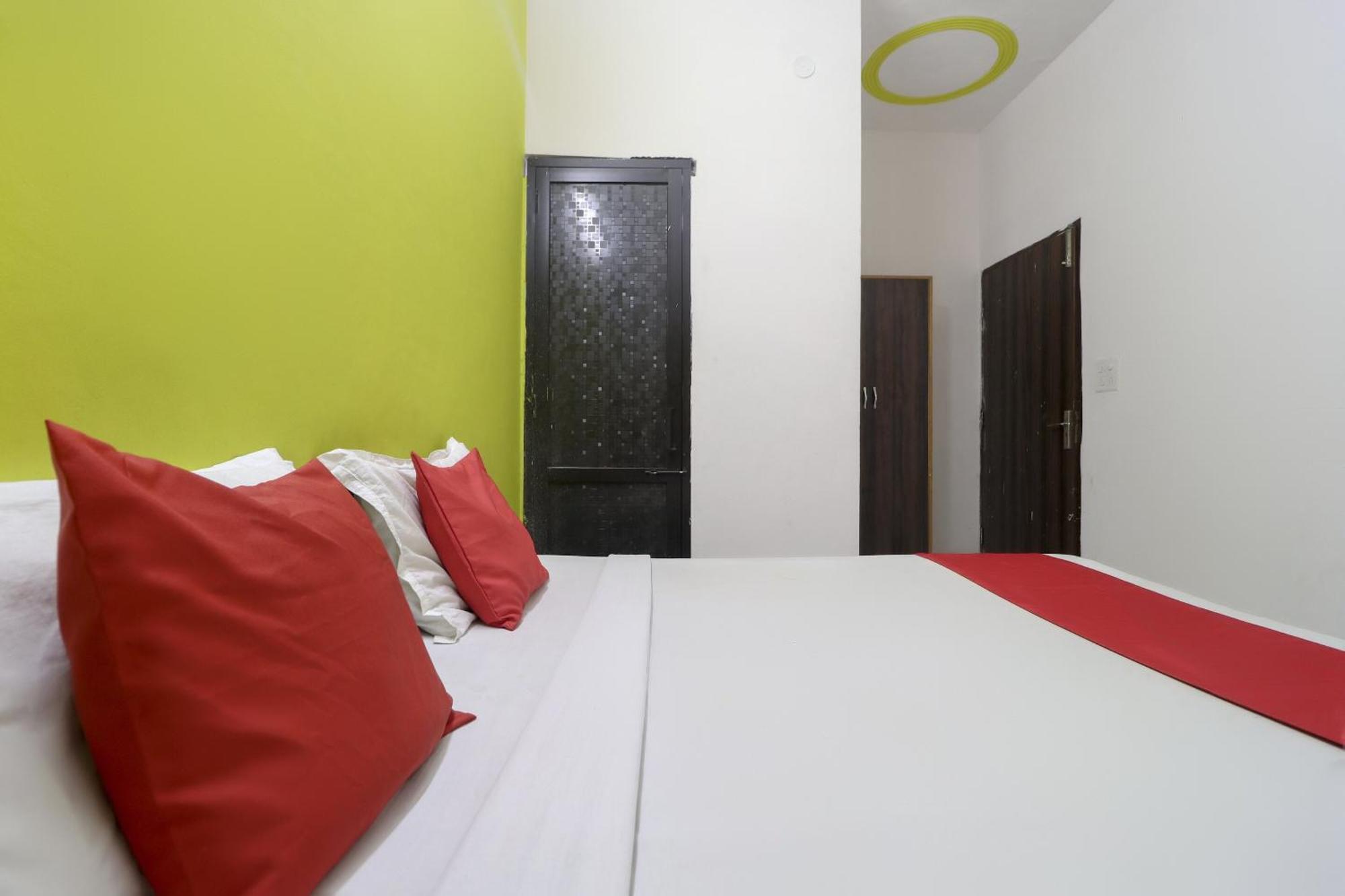 Oyo Flagship 74383 Hotel Grand Tulip Lalewal Екстер'єр фото